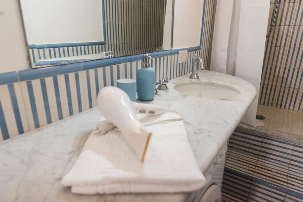 Trevi Domus Avignonesi Apartment Rome Exterior photo
